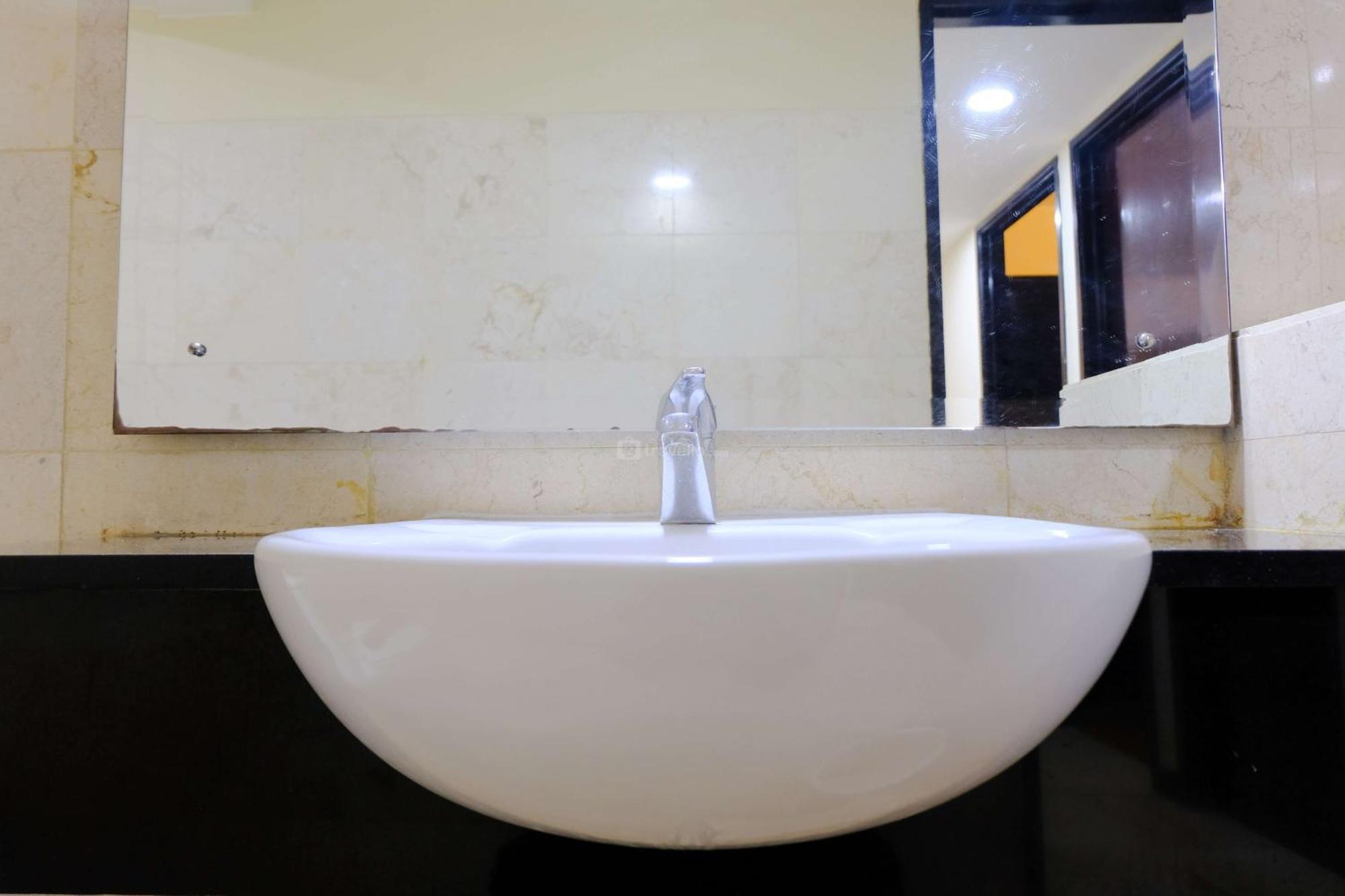 Strategic And Comfortable 2br At Braga Walk By Travelio Apartemen *